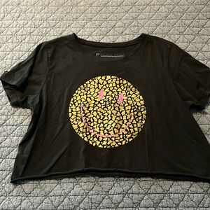 Prince Peter Collection Smiley Face Cropped TShirt Size Large